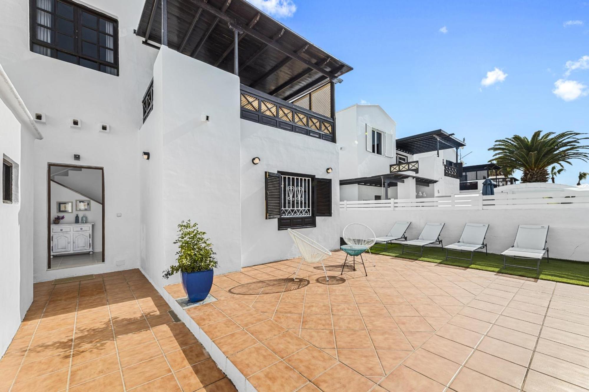 Casahost La Barraca Sunset Villa Puerto del Carmen  Exterior photo